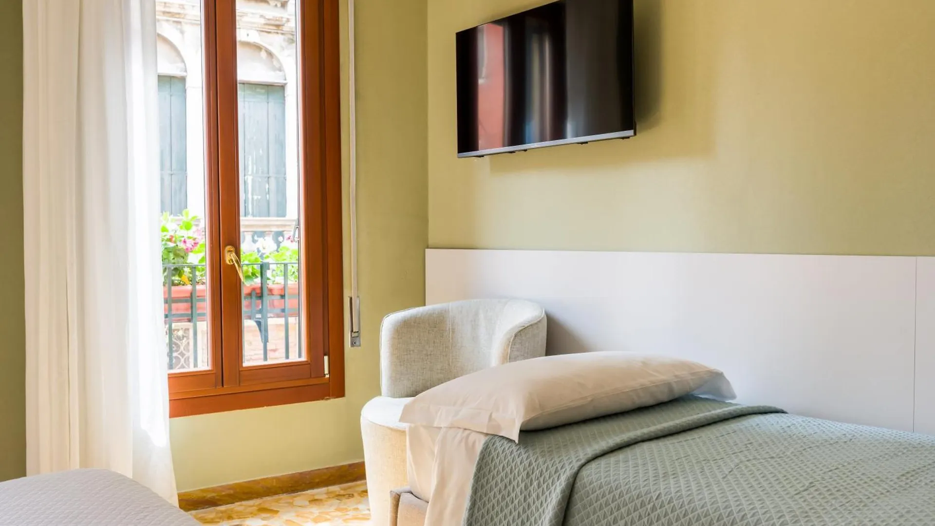 Apartment Ca Del Bezzo - Comfort & City View Venice
