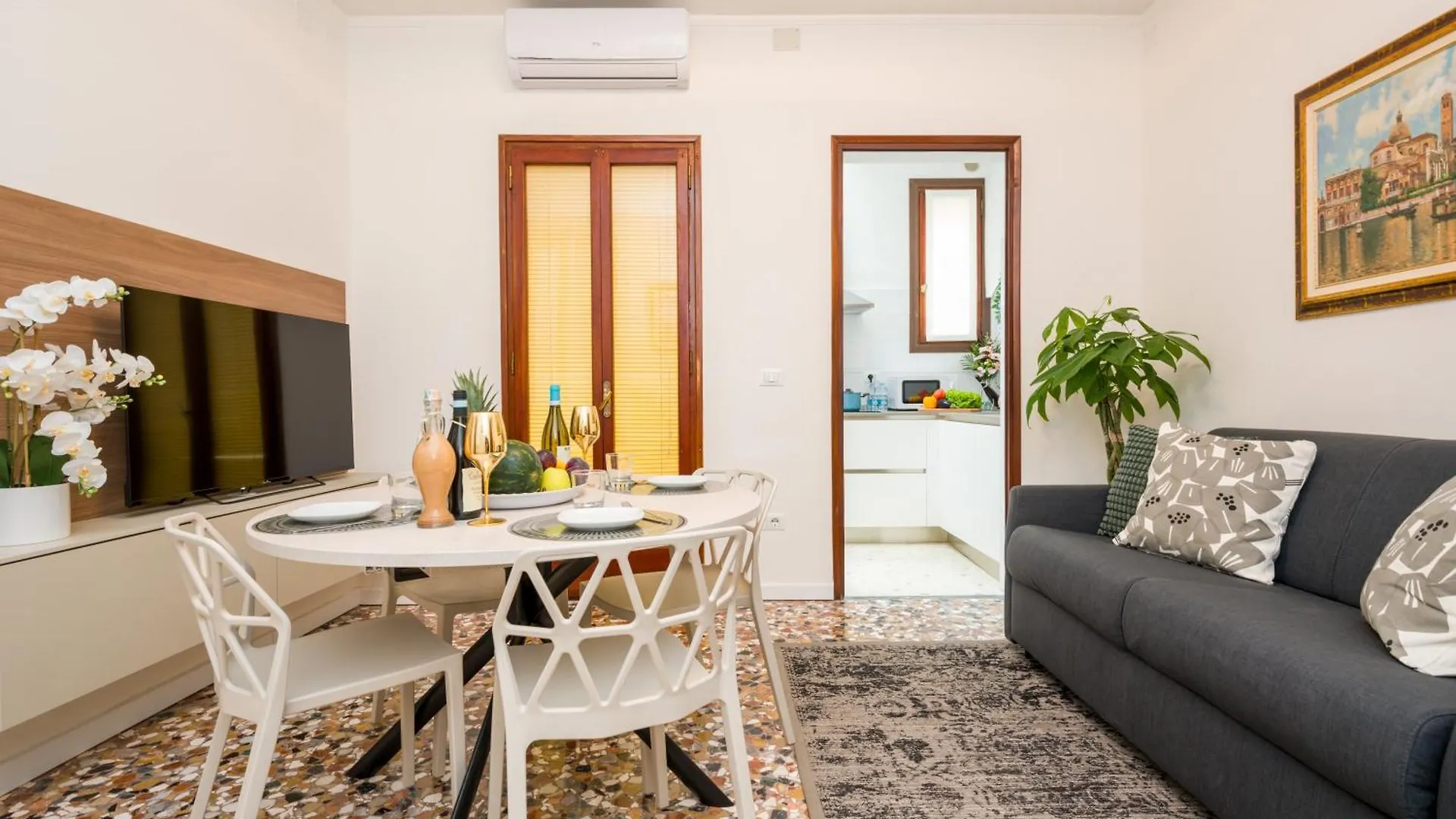 Ca Del Bezzo - Comfort & City View Venice Apartment
